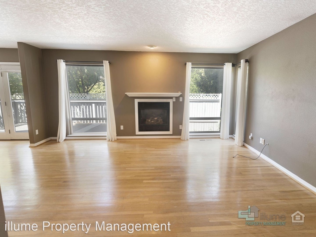 20630 Willamette Dr. - Photo 2