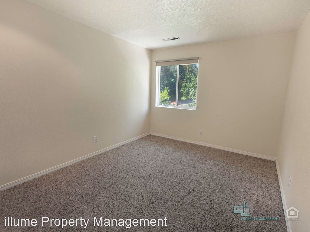 20630 Willamette Dr. - Photo 23