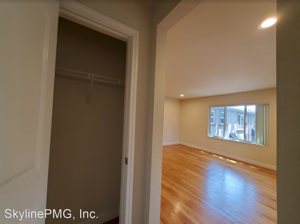 585 Cassia Street - Photo 8