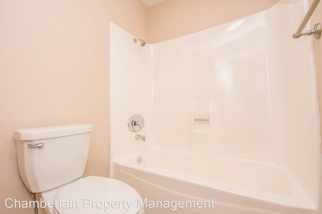 1031 Palm Ave. - Photo 8