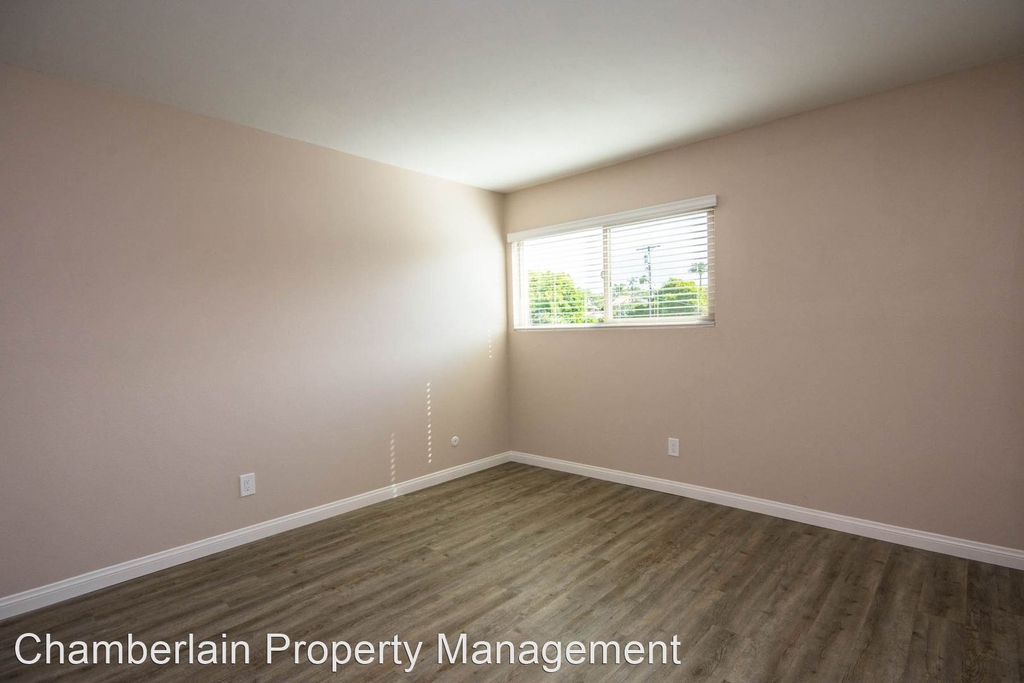 1031 Palm Ave. - Photo 5