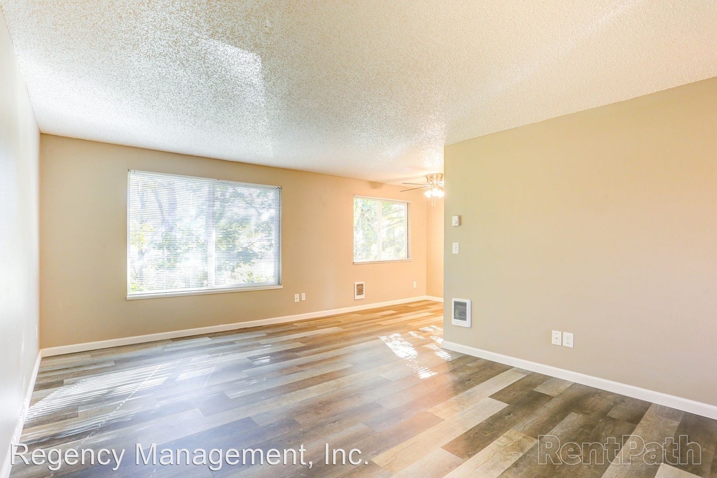 3050 Ne 23rd St. - Photo 7