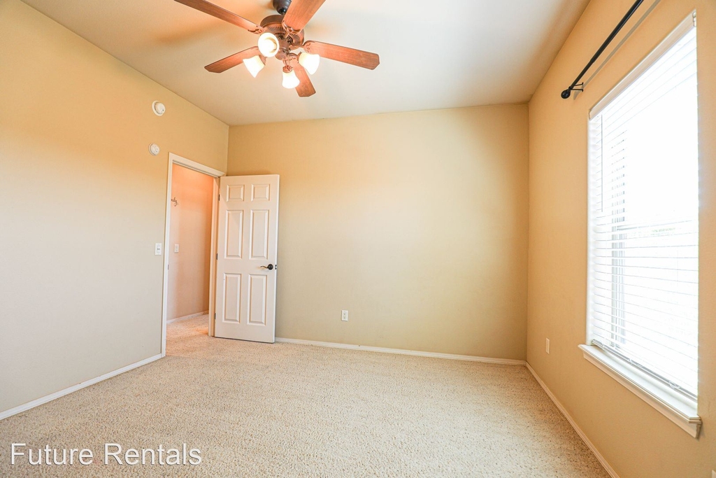 2507 Las Alturas Ct - Photo 31