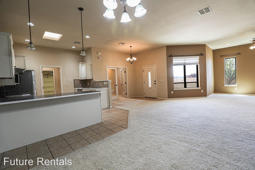 2507 Las Alturas Ct - Photo 12