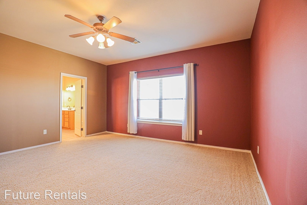 2507 Las Alturas Ct - Photo 36