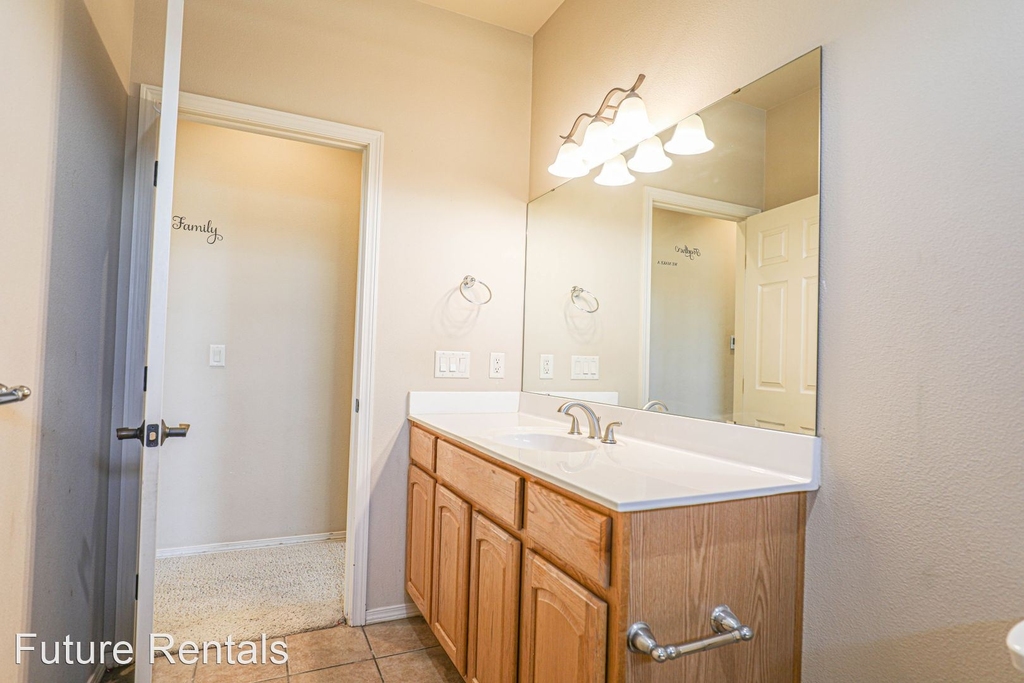 2507 Las Alturas Ct - Photo 27