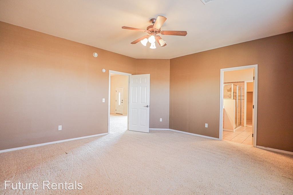 2507 Las Alturas Ct - Photo 35