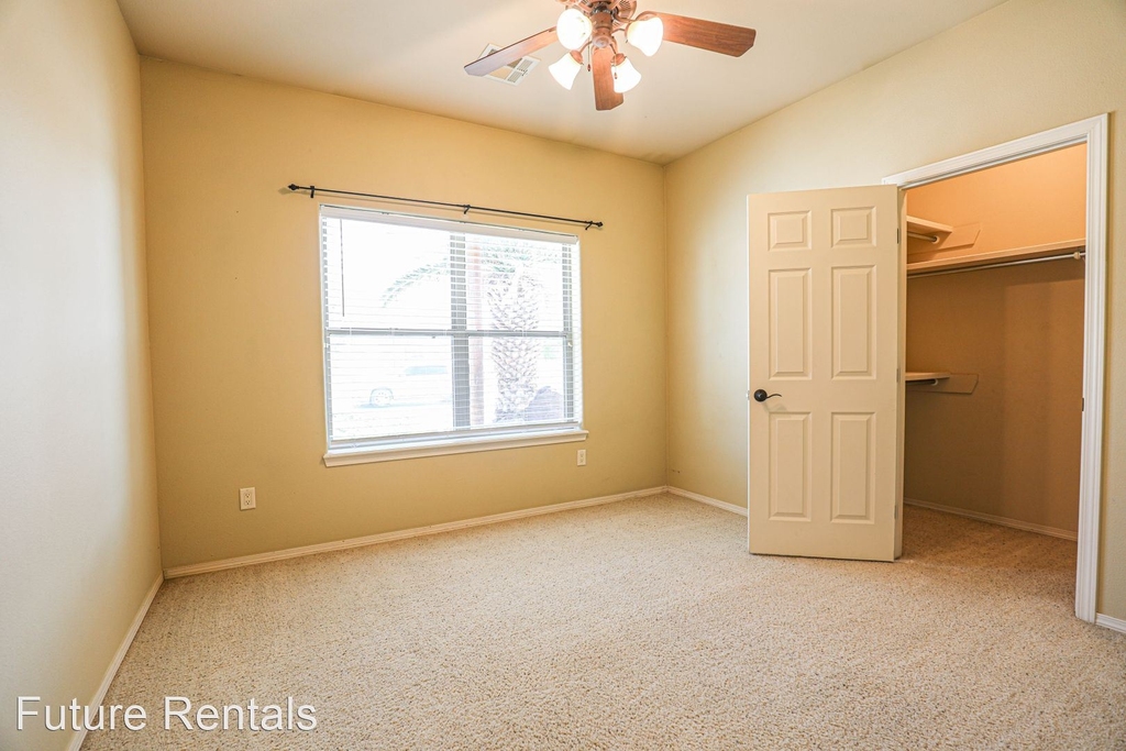 2507 Las Alturas Ct - Photo 23