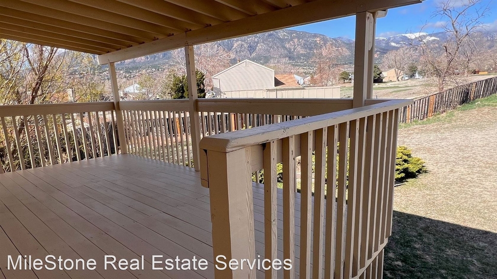 3710 Trail Rock Place - Photo 17