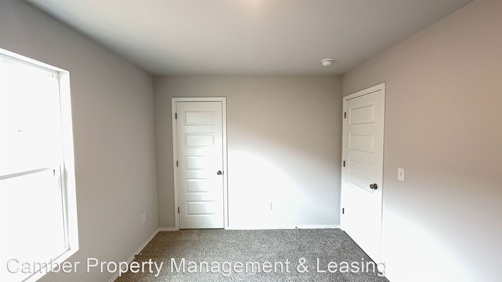 9709 Laredo Lane - Photo 10