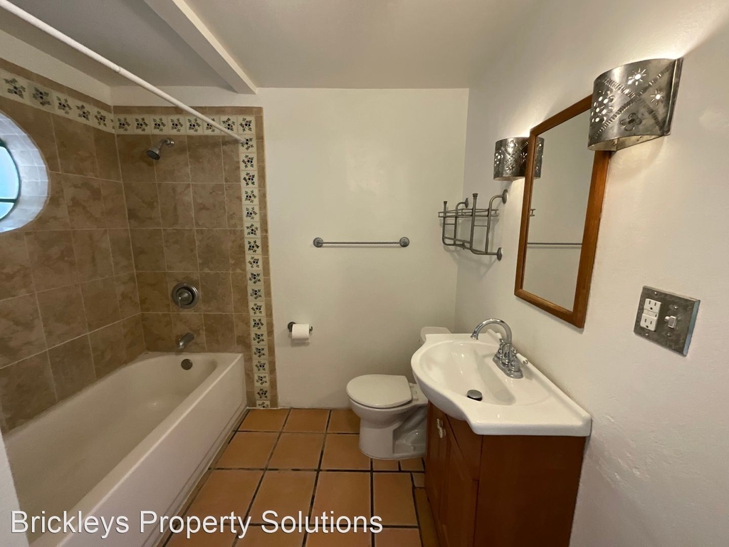 706 15th St Nw - Photo 9
