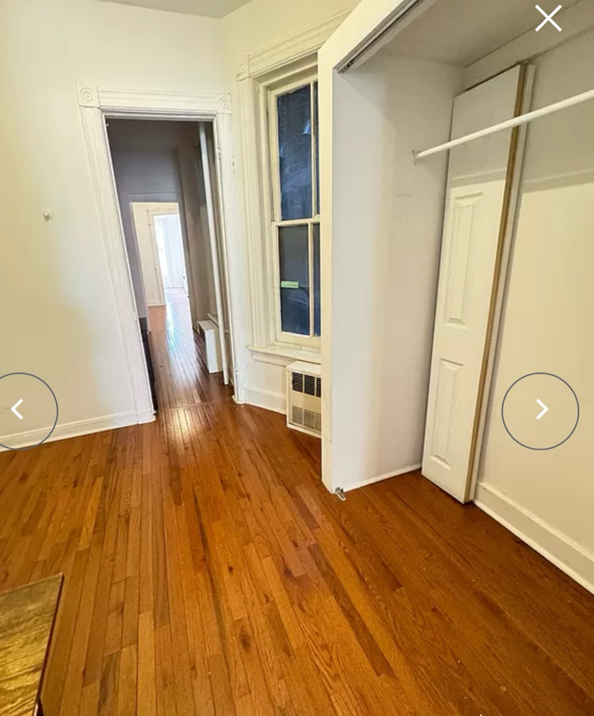 323 East 89th Street - Photo 9