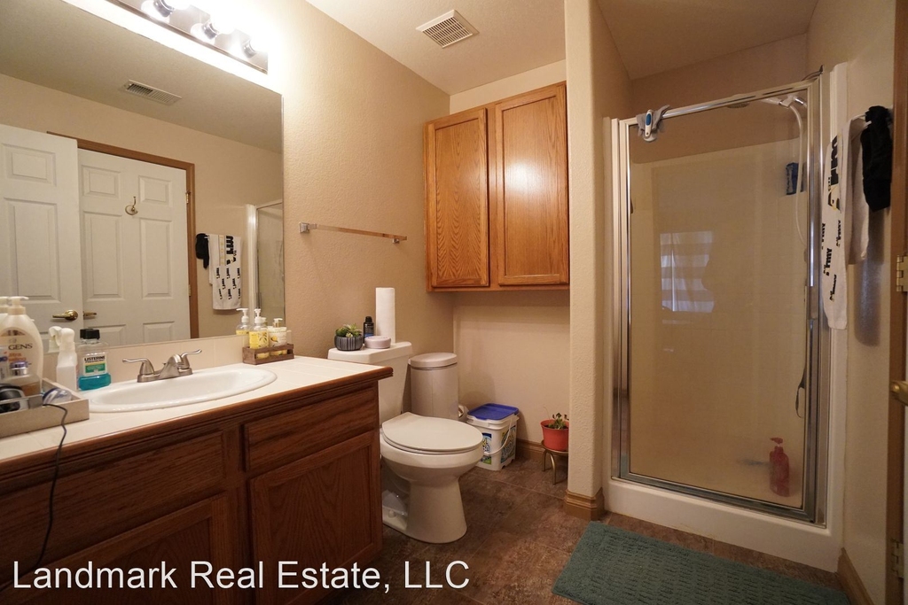 3895 Strawberry Field Grove Unit G - Photo 15