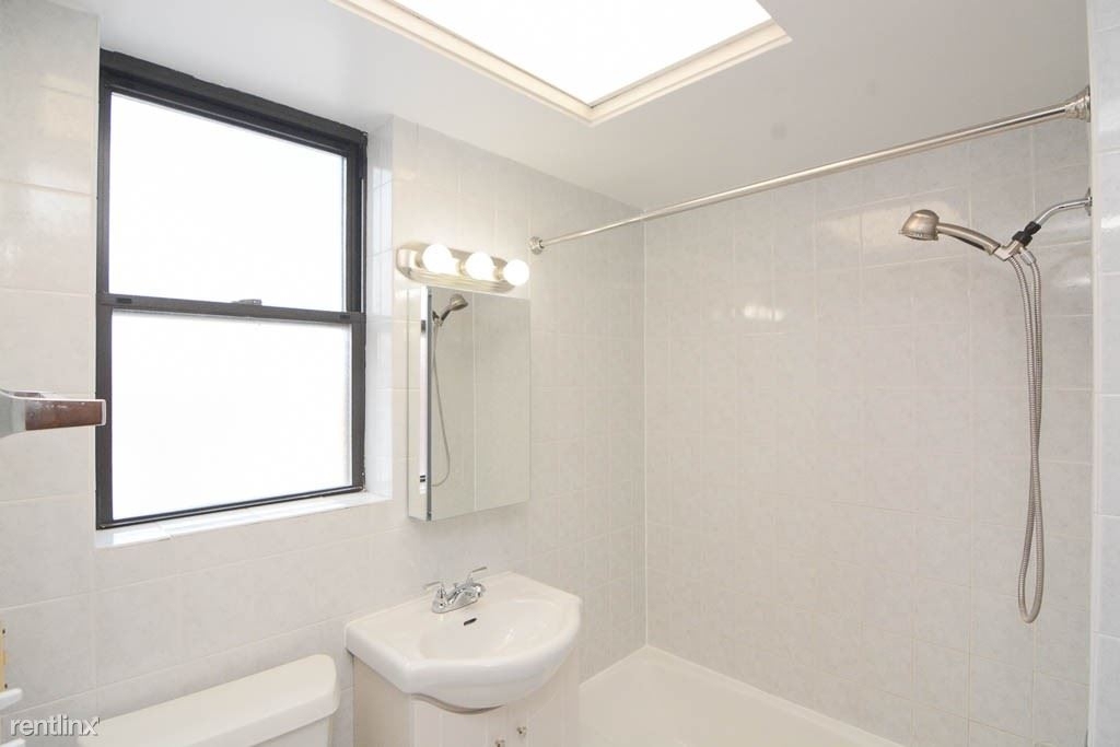 3615 N. Paulina, Unit B-6 - Photo 18