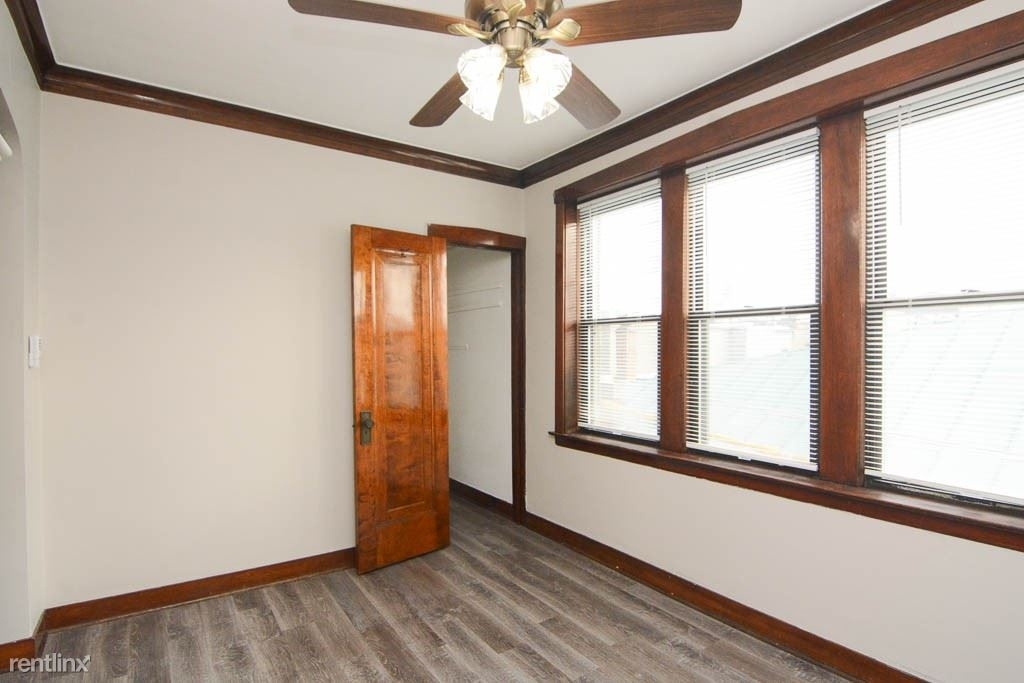 3615 N. Paulina, Unit B-6 - Photo 4