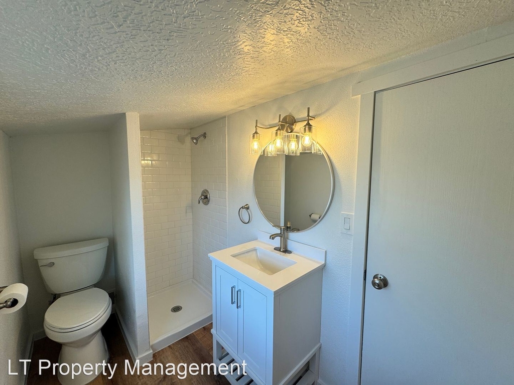 1332 East 29th Avenue - Photo 6