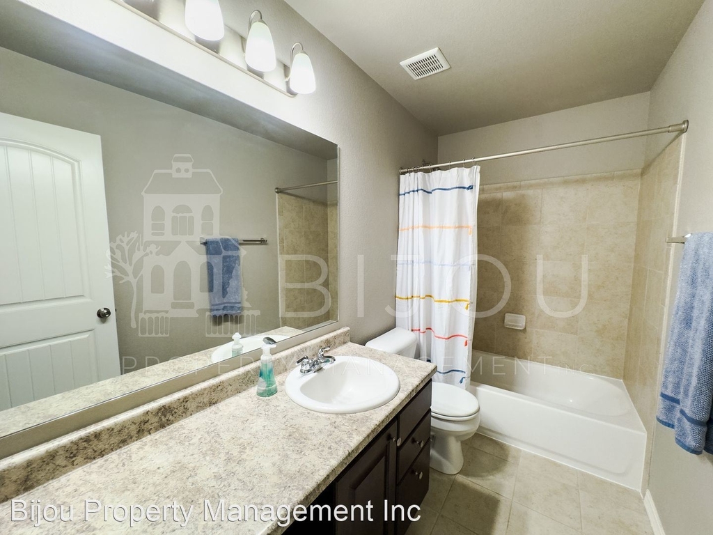 7378 Benecia Dr - Photo 20