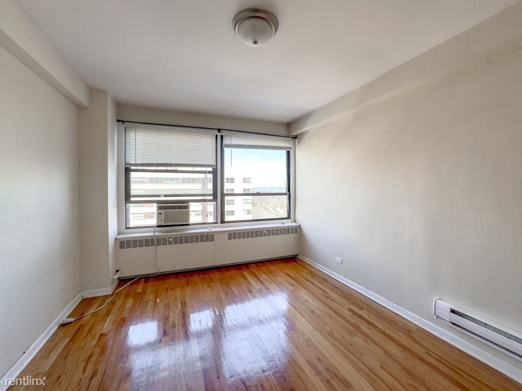 4180 N. Marine Drive, Unit A0111 - Photo 13