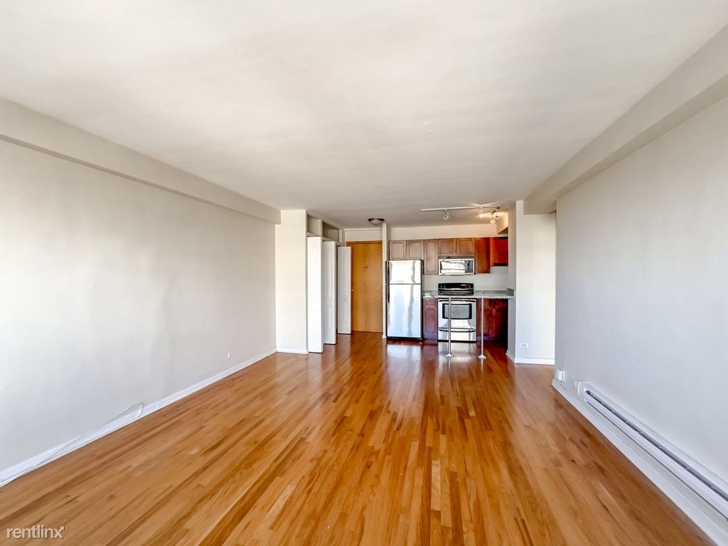 4180 N. Marine Drive, Unit A0111 - Photo 9