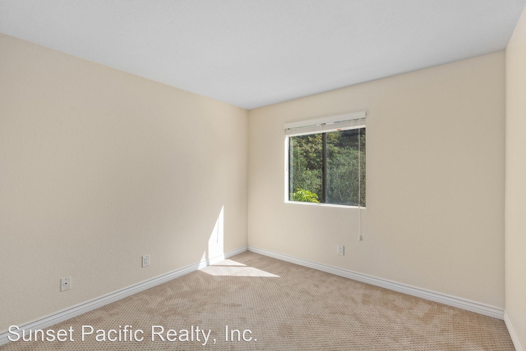 11450 Maedera Rosa Way - Photo 21