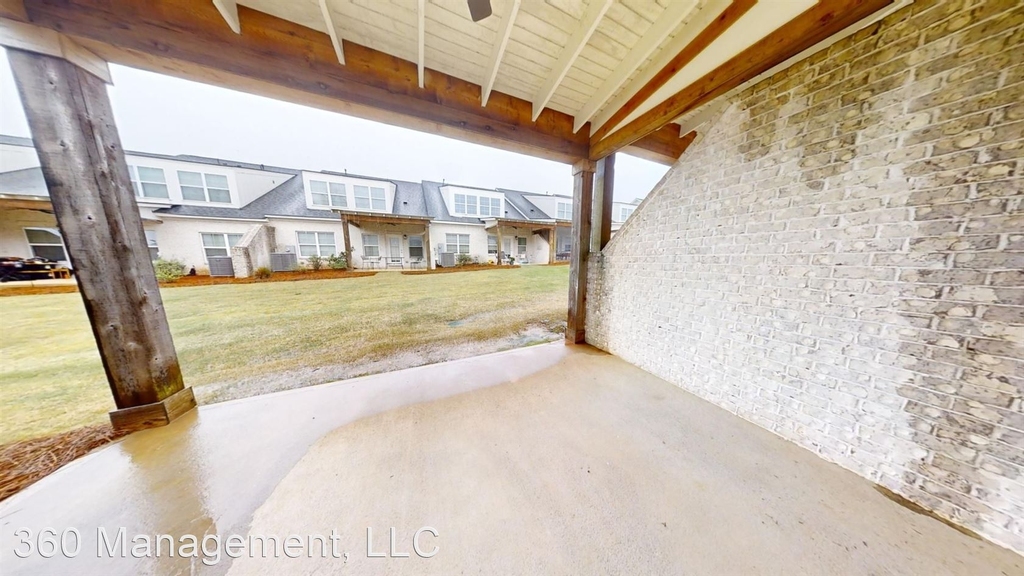 505 Cloverdale Dr - Photo 17