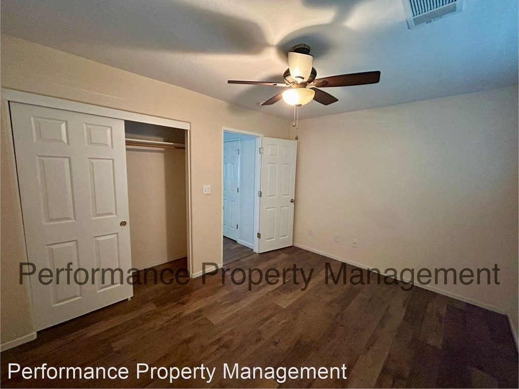 11415 Trabancos Dr - Photo 6