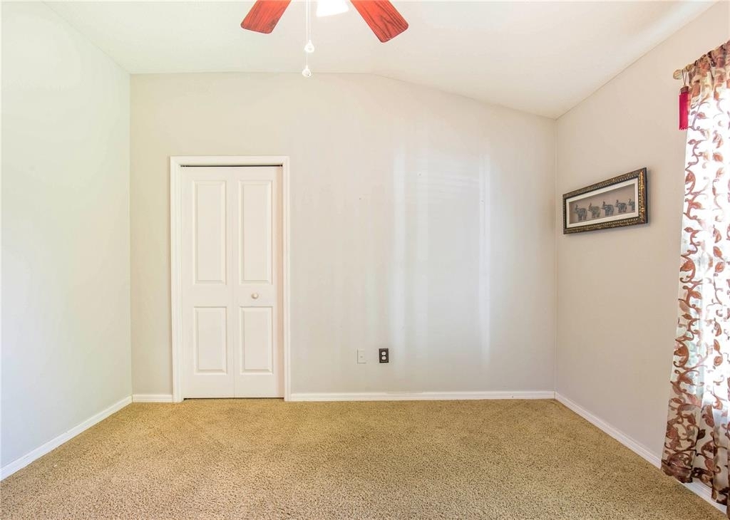 1422 Tawnyberry Court - Photo 13