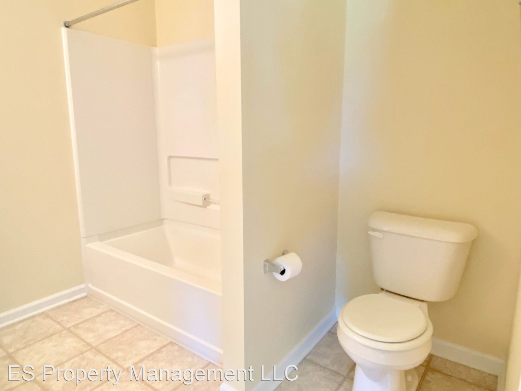 2132 Rossington Lane - Photo 42