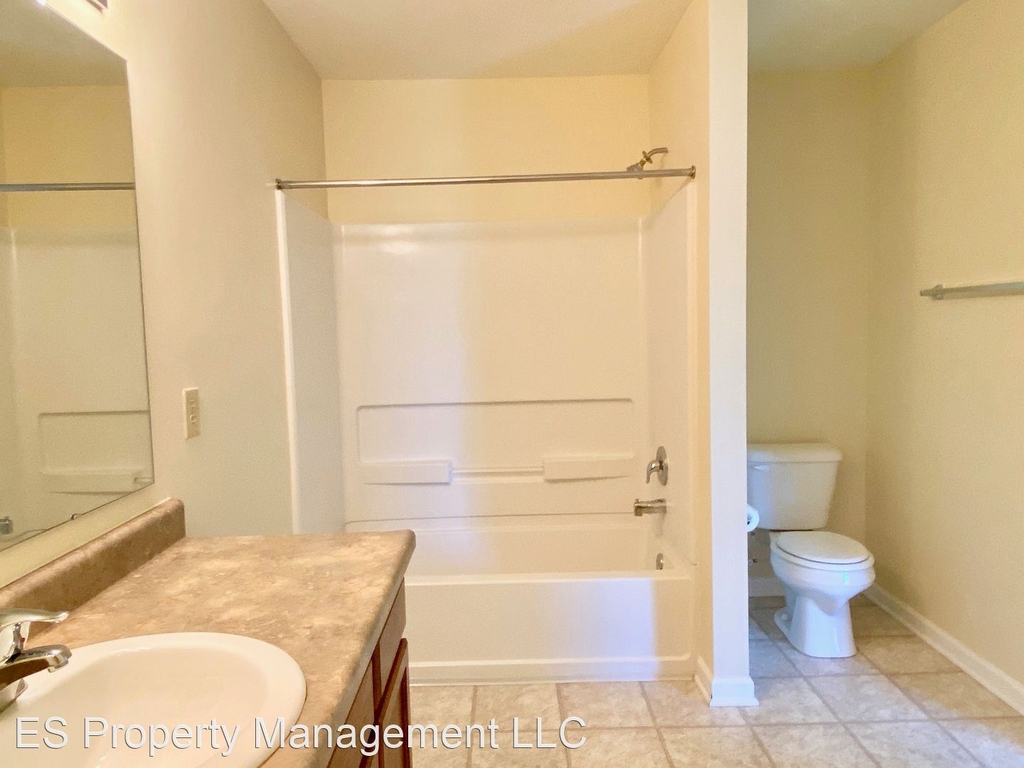 2132 Rossington Lane - Photo 46