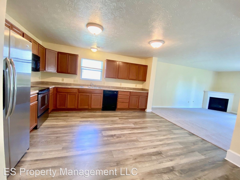 2132 Rossington Lane - Photo 12