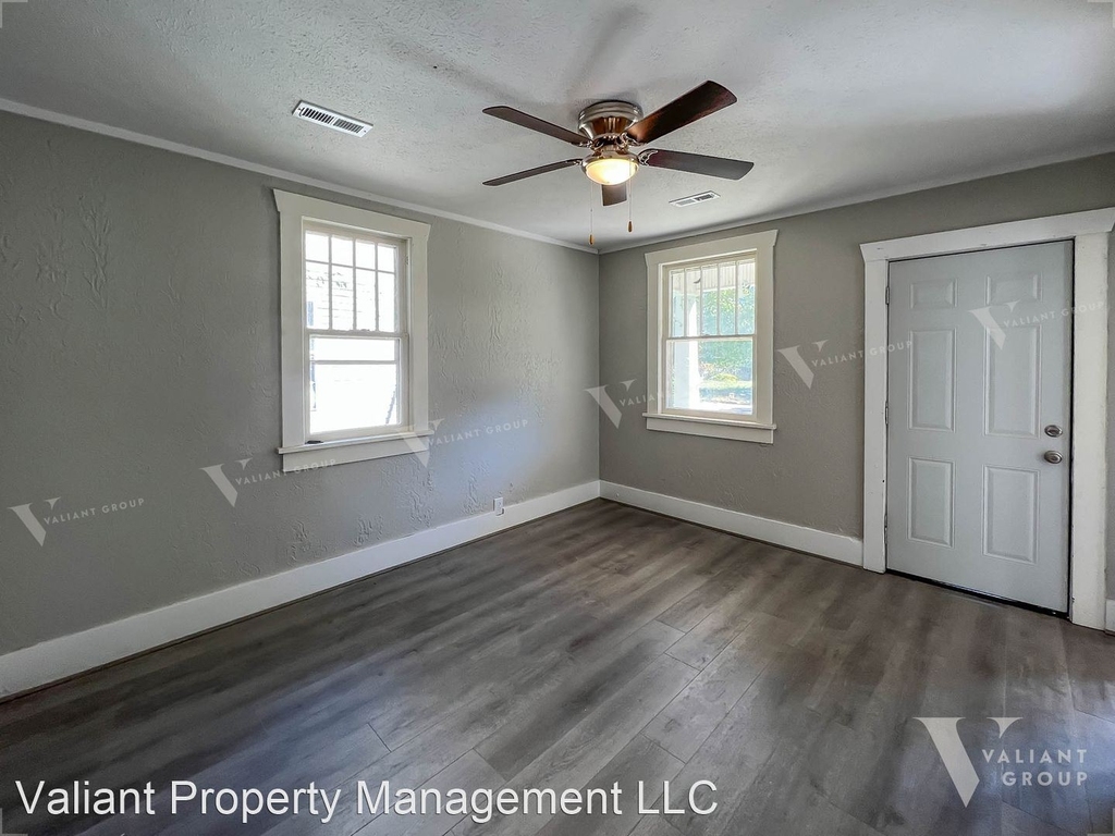 2033 N Boonville Ave - Photo 1