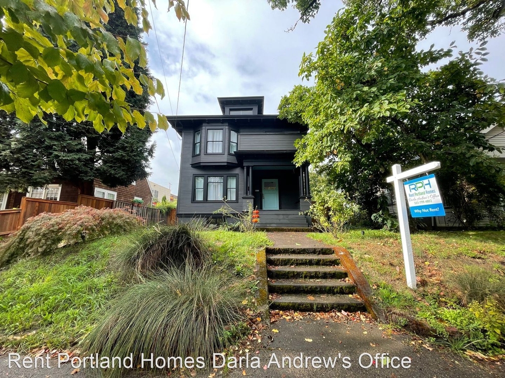 6623 Se 17th Ave - Photo 1