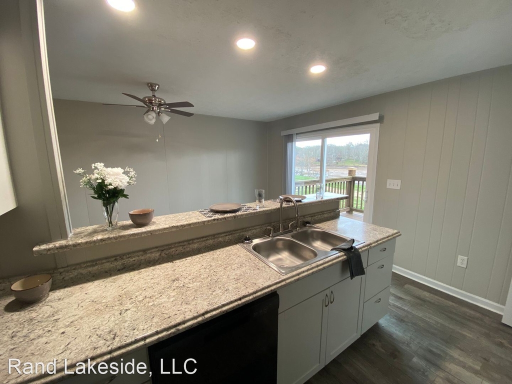 2843 Louisville Road - Photo 11