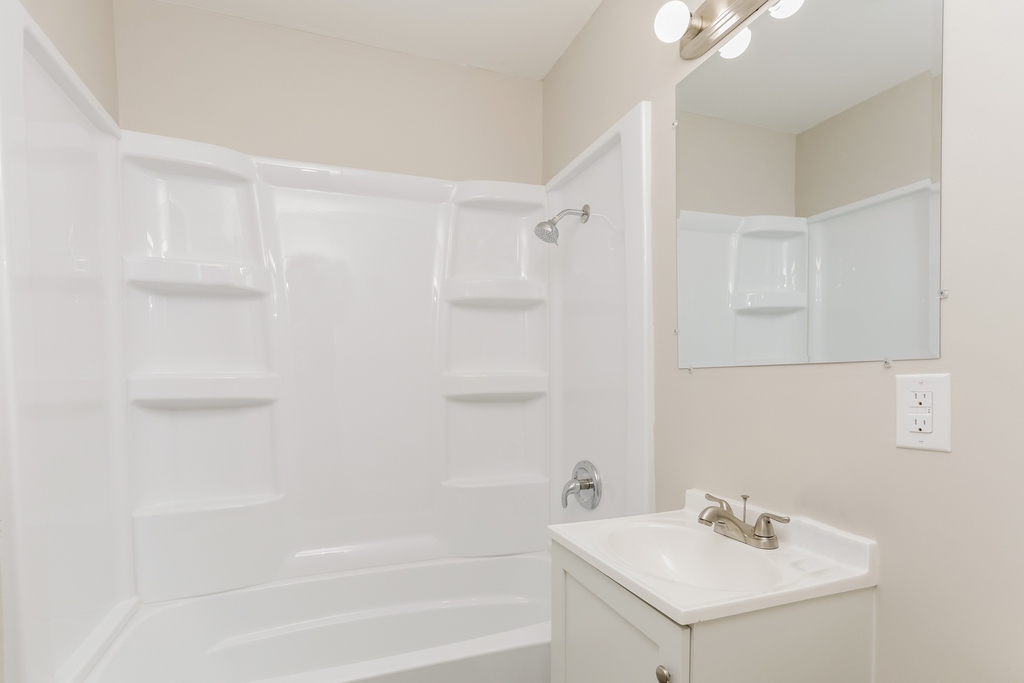 3424 N Richardt Avenue - Photo 10