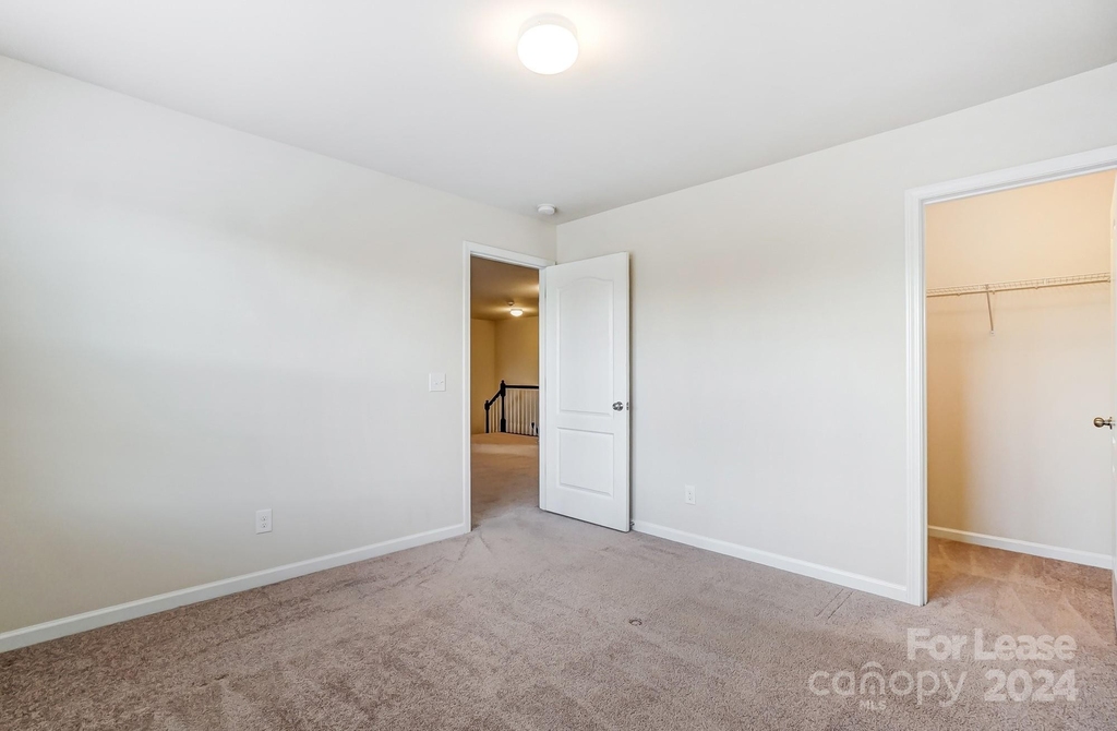 9537 Clarkes Meadow Place - Photo 34