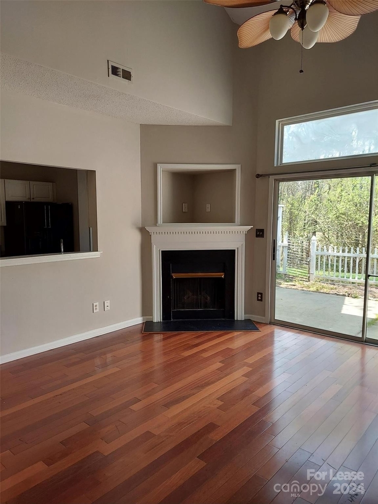 8973 Cinnabay Drive - Photo 3