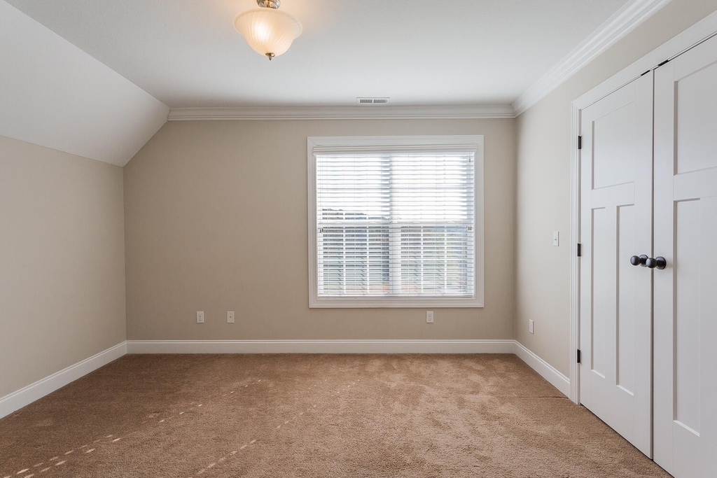 10051 Forest Dr - Photo 11