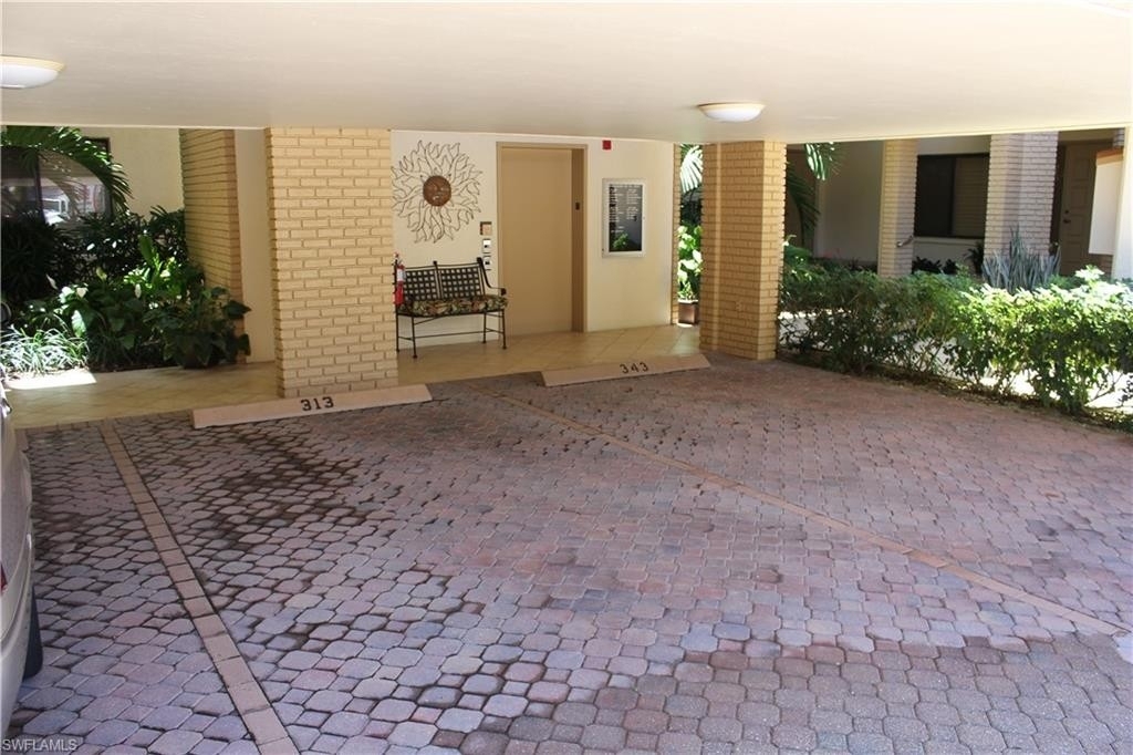 6760 Pelican Bay Blvd - Photo 20