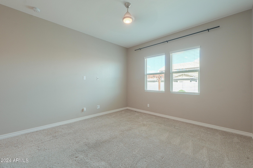 41262 W Centennial Drive - Photo 29