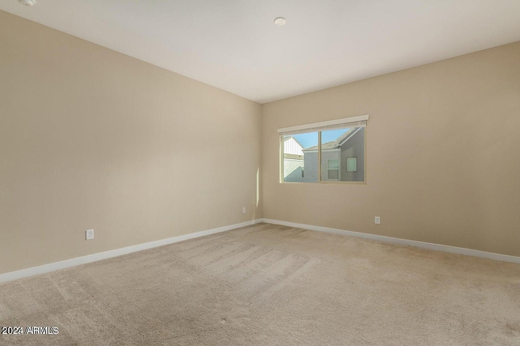 2268 W Laurie Lane - Photo 18