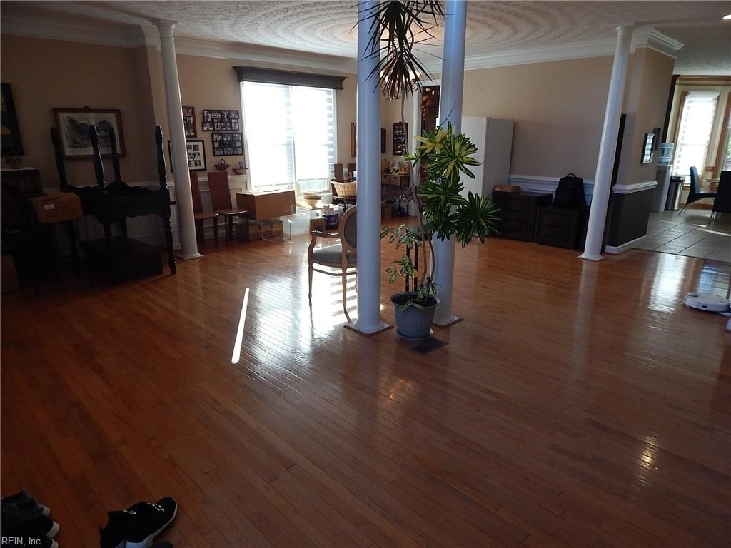 105 Lance Way - Photo 2