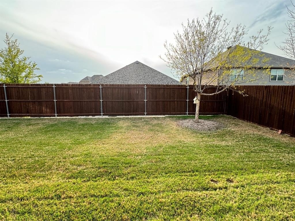 10505 Goliad Trail - Photo 14