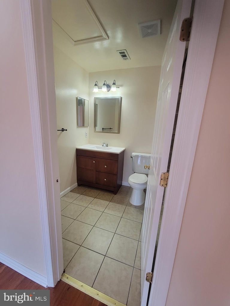 720 Gael Court - Photo 2