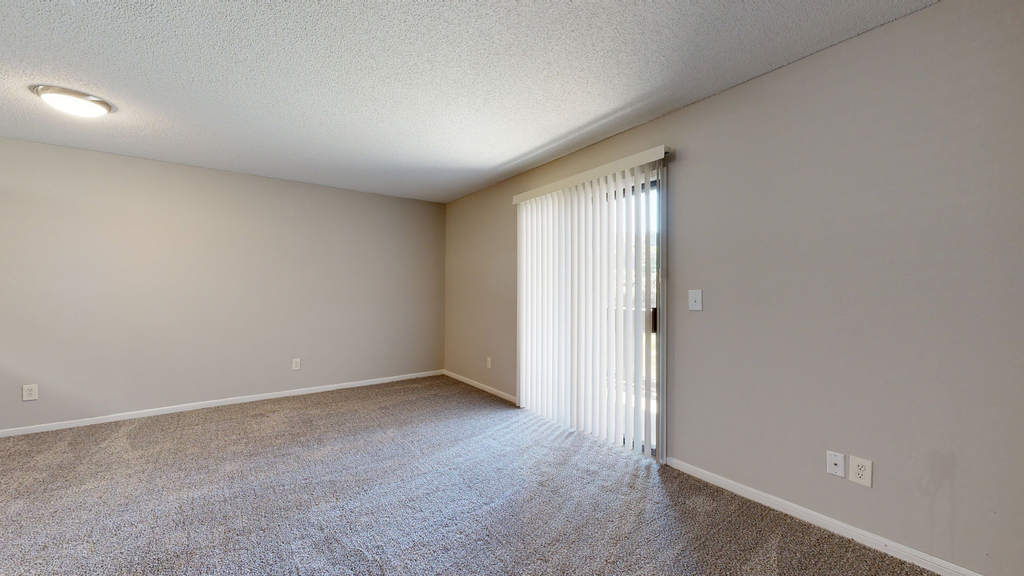 1080 W. Main Street - Photo 2