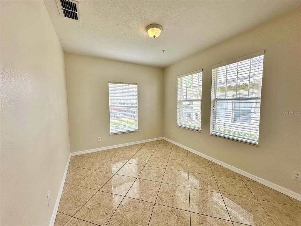 2046 Cypress Bay Boulevard - Photo 2