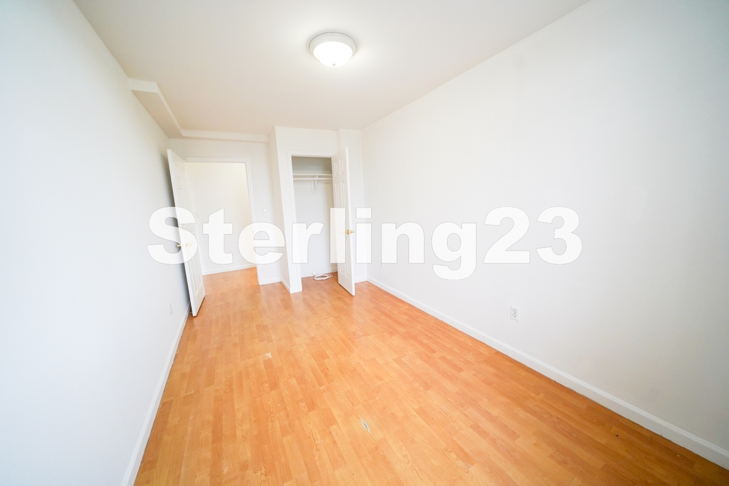 27-16 12th Street - Photo 6