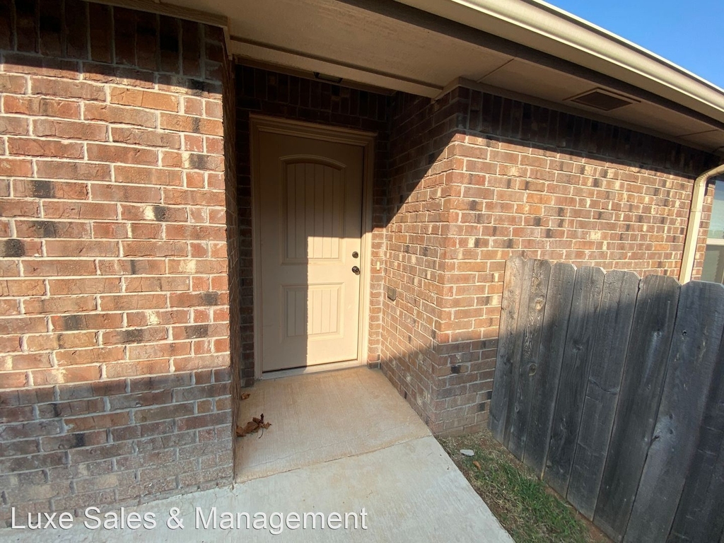 11209 Coachmans Road - Photo 1