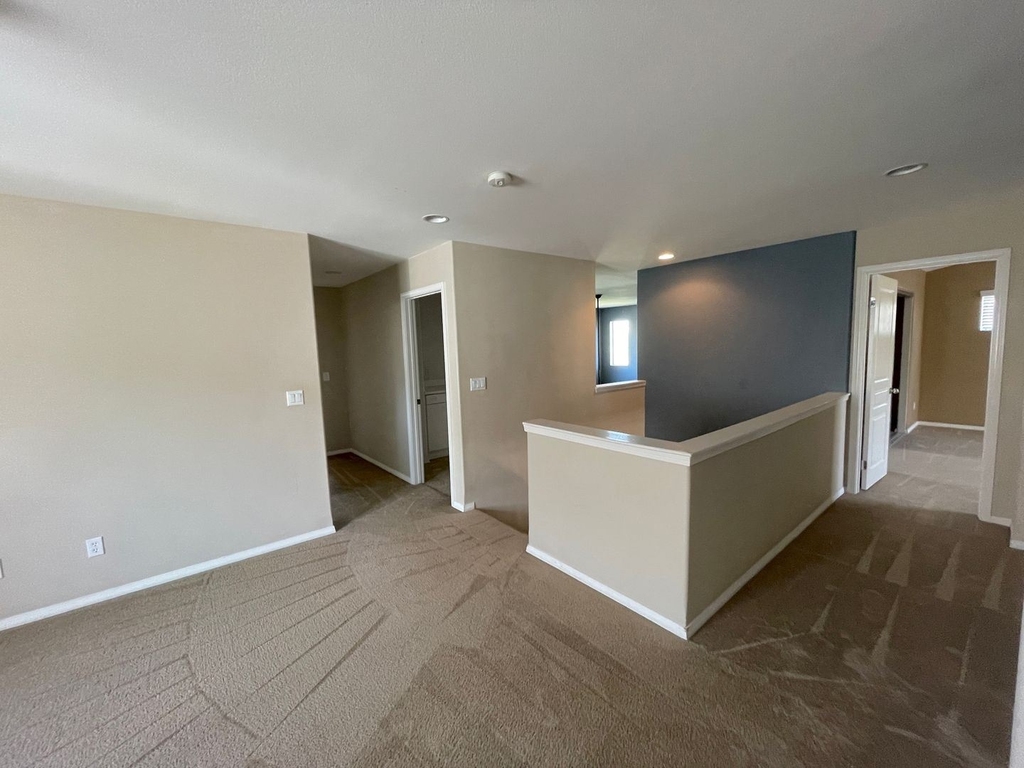 889 Sycamore Canyon - Photo 18