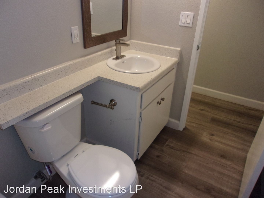 7134 Gloria Dr - Photo 20