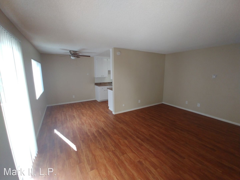 272 Kennedy St. - Photo 10